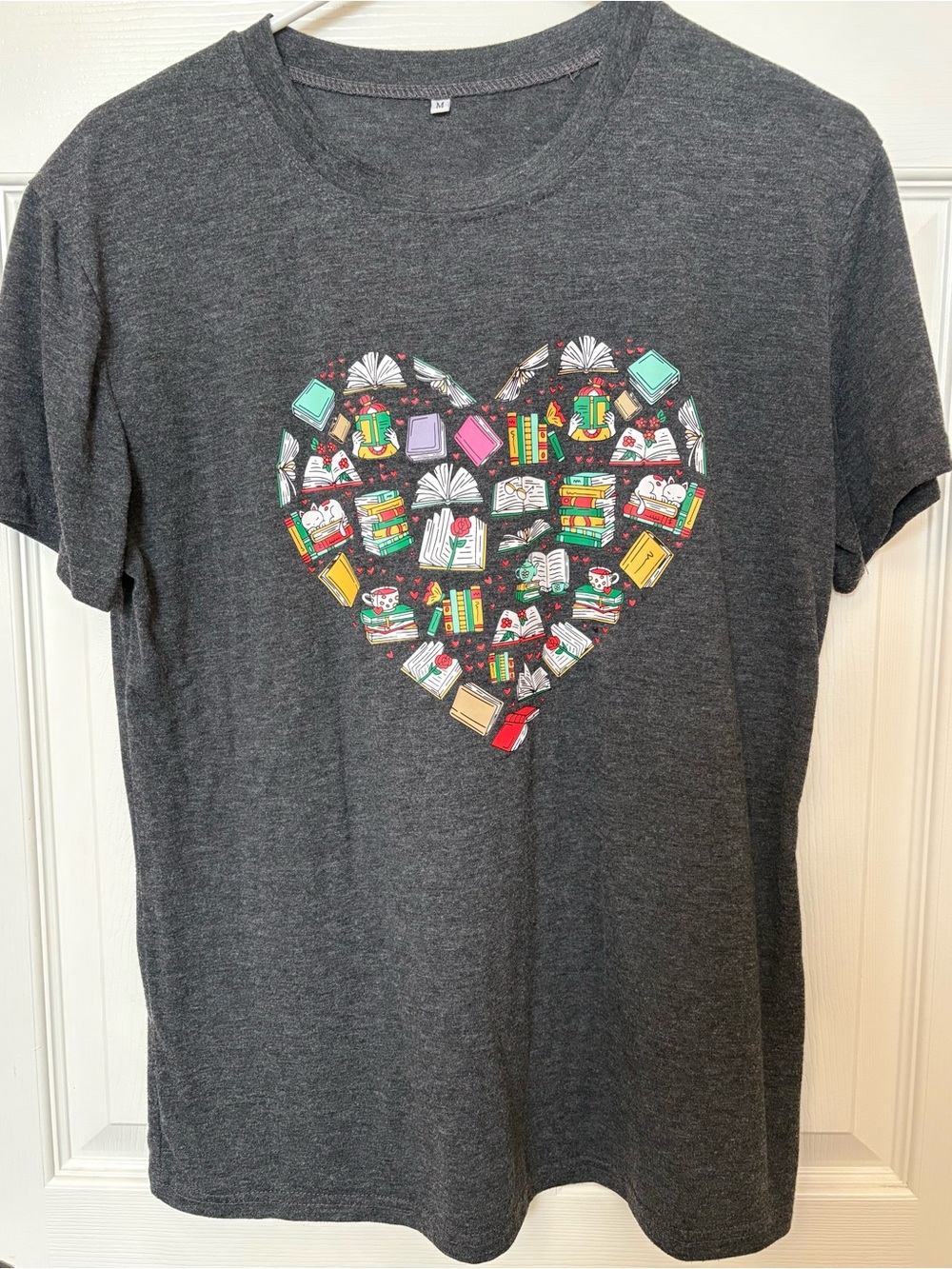 Women’s Charcoal Gray Heart Book Lover’s Graphic Tee
